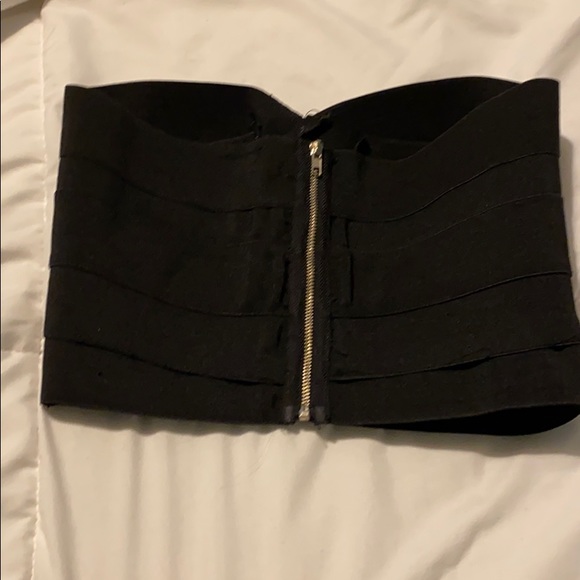 Urban Outfitters Strapless Croptop - Picture 3 of 4